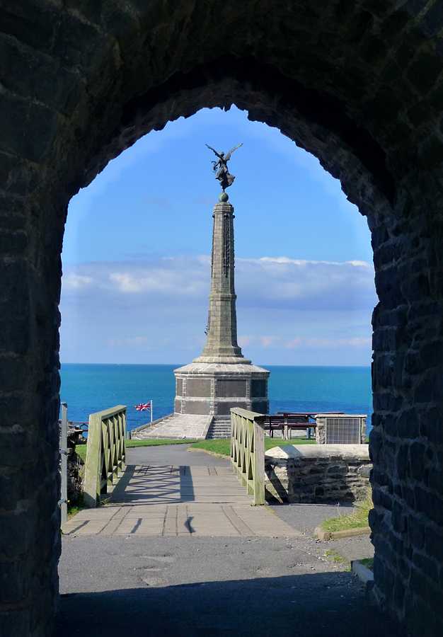 L1010447.JPG - This monument was erected to honor Aberystwyth's residents who fought in WWII.